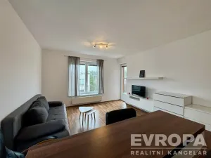 Prodej bytu 2+kk, Plzeň - Valcha, Špačková, 55 m2