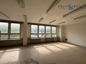 Prodej skladu, Vsetín, 2156 m2