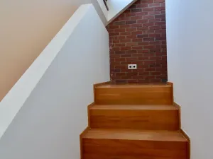 Prodej atypického bytu, Praha - Karlín, Šaldova, 194 m2