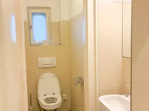 Pronájem bytu 5+1, Praha - Bubeneč, Štursova, 149 m2