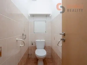 Prodej bytu 3+kk, Hustopeče, U Větrolamu, 76 m2