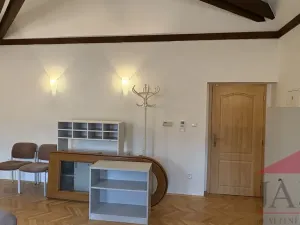 Pronájem kanceláře, Sušice - Sušice I, náměstí Svobody, 22 m2