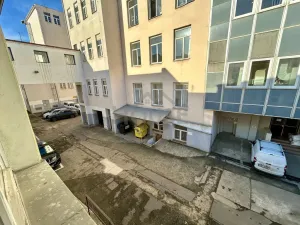 Pronájem kanceláře, Praha - Holešovice, U průhonu, 38 m2