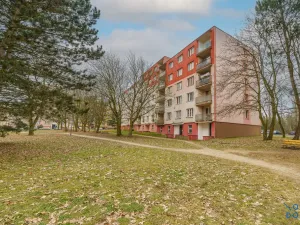 Prodej bytu 3+1, Karlovy Vary, Krušnohorská, 64 m2