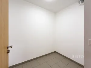 Pronájem bytu 1+kk, České Budějovice - České Budějovice 4, Vrbenská, 32 m2