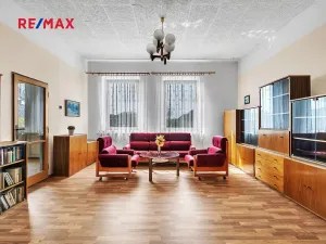 Prodej rodinného domu, Plaňany, Pražská, 152 m2