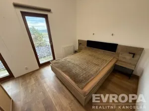 Prodej bytu 4+kk, Praha - Radotín, Na Krupičárně, 96 m2