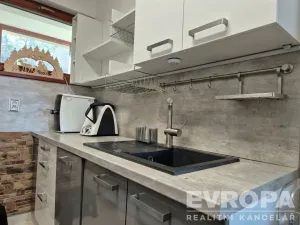 Prodej bytu 4+kk, Praha - Radotín, Na Krupičárně, 96 m2