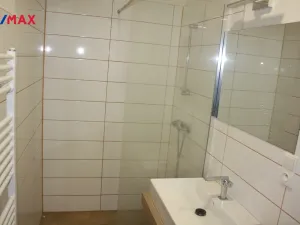 Pronájem bytu 2+1, Strakonice - Strakonice II, Komenského, 60 m2