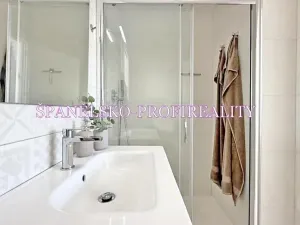 Prodej vily, Torrevieja, Španělsko, 100 m2