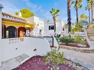 Prodej bytu 4+kk, Alicante, Španělsko, 150 m2