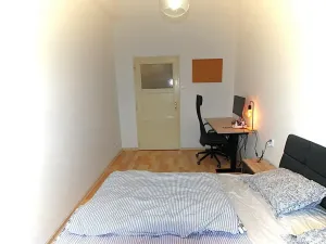 Pronájem bytu 2+kk, Praha - Holešovice, Veverkova, 50 m2