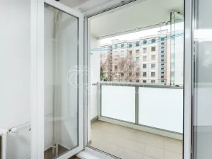 Prodej bytu 3+1, Praha - Modřany, Poljanovova, 62 m2