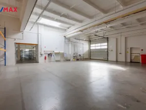 Pronájem výrobních prostor, Chodová Planá, Kyjovská, 1300 m2