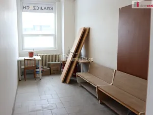 Pronájem skladu, Olomouc - Chválkovice, Libušina, 3276 m2