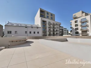 Pronájem bytu 1+kk, Brno, Bratislavská, 35 m2