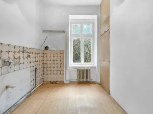 Prodej bytu 2+1, Hradec Králové, Komenského, 98 m2