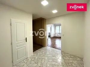 Pronájem bytu 4+1, Zlín, Okružní, 80 m2
