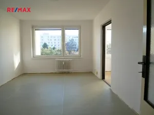 Pronájem bytu 3+1, Praha - Střížkov, Česákova, 66 m2