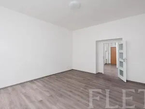 Pronájem bytu 1+1, Praha - Smíchov, Preslova, 73 m2