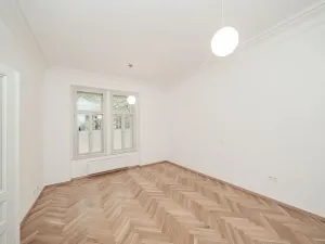 Pronájem kanceláře, Praha - Vinohrady, Balbínova, 59 m2