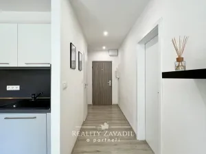 Pronájem bytu 2+kk, Pardubice, Kunětická, 41 m2