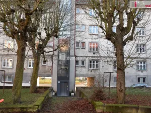 Prodej bytu 2+1, Karlovy Vary - Rybáře, Nad Dvorem, 42 m2