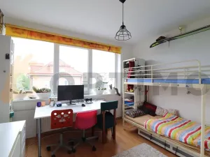 Prodej bytu 4+kk, Roztoky, Tyršovo nám., 88 m2