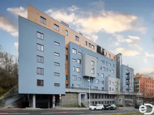 Pronájem bytu 1+kk, Praha - Podolí, Jeremenkova, 42 m2