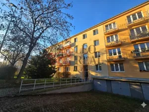 Pronájem bytu 2+1, Praha - Záběhlice, Púchovská, 52 m2