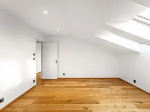 Prodej rodinného domu, Praha - Horní Počernice, Bříšťanská, 218 m2