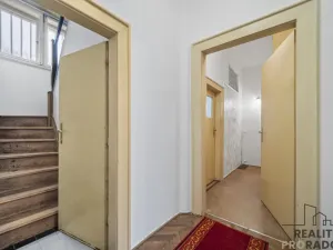 Prodej bytu 3+1, Lázně Bohdaneč, Horka, 147 m2