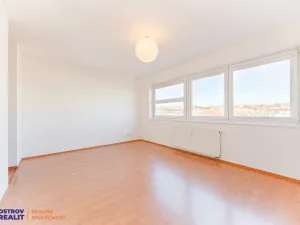 Prodej bytu 1+1, Praha, Kloboučnická, 56 m2