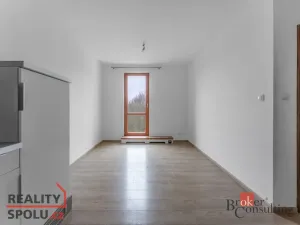 Pronájem bytu 2+kk, Praha - Libeň, Nad Rokoskou, 47 m2