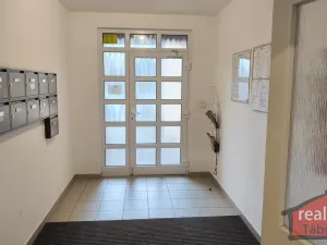 Prodej bytu 3+kk, Nupaky, Luční, 69 m2