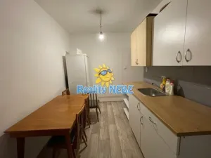 Pronájem bytu 3+1, Praha - Kamýk, Machuldova, 68 m2