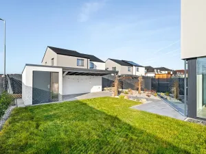 Pronájem rodinného domu, Zlonín, Lísková, 192 m2