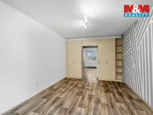 Prodej bytu 2+1, Kralupy nad Vltavou - Lobeček, Štefánikova, 52 m2
