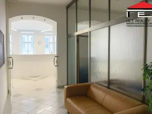 Pronájem kanceláře, Brno, Orlí, 171 m2