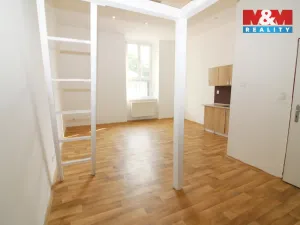Pronájem bytu 1+kk, Česká Lípa, Pod Holým vrchem, 38 m2