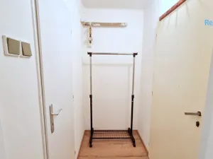 Pronájem bytu 1+kk, Praha - Strašnice, Pod strašnickou vinicí, 16 m2