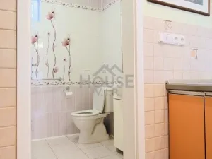 Prodej rodinného domu, Jenštejn, Hradní, 230 m2