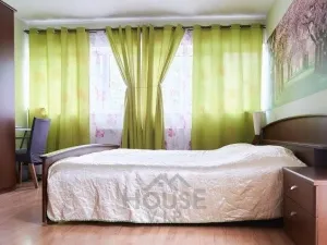 Prodej rodinného domu, Jenštejn, Hradní, 230 m2