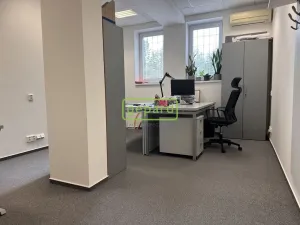 Pronájem kanceláře, Brno, Kořenského, 130 m2