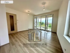 Prodej bytu 2+kk, Praha - Stodůlky, Toufarova, 57 m2