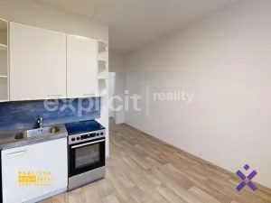Pronájem bytu 1+1, Zlín, Dlouhá, 40 m2