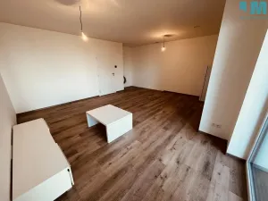 Pronájem bytu 2+kk, Jihlava, Okružní, 52 m2