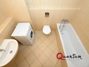 Pronájem bytu 1+kk, Praha - Košíře, Pod Kavalírkou, 30 m2