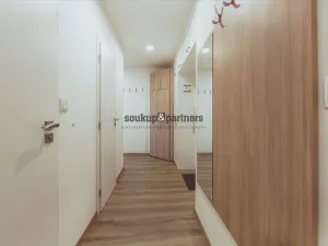 Prodej bytu 2+1, Praha - Smíchov, U Mrázovky, 52 m2