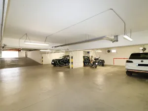 Pronájem bytu 2+kk, Praha - Suchdol, Holubí, 44 m2